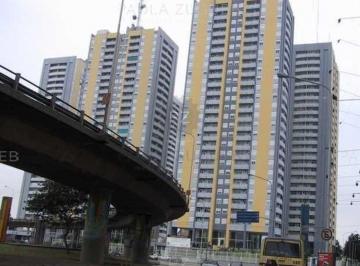 Departamento de 2 ambientes, Avellaneda · Departamento de 42 m² con 1 Dormitorio en Alquiler en Avellaneda. Torres Pueyrredon