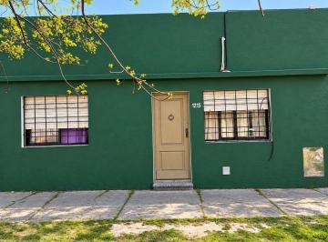 PH · 160m² · 4 Ambientes · Venta PH en Bloque 3 Departamentos con Renta