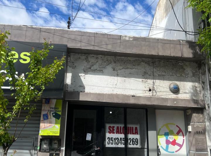 Local comercial · 30m² · 2 Ambientes
