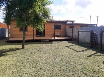 Casa · 60m² · 3 Ambientes · Venta Cabaña 3 Ambientes S/ Lote 300 m² Ranchos