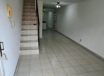 PH · 52m² · 3 Ambientes · 1 Cochera · Venta PH 3 Ambientes con Cochera Isidro Casanova