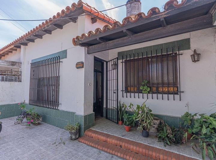 Casa · 129m² · 4 Ambientes · 1 Cochera