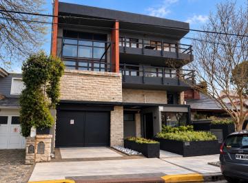 Oficina comercial · 30m² · 2 Ambientes · Alquiler Comercial - Zona Güemes - Excelente Ubicacion