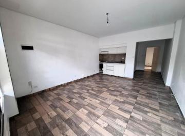 PH · 40m² · 2 Ambientes · 2 Amb Planta Baja Frente Patio Bajas Expensas