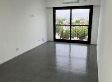 Departamento de 2 ambientes, Flores · 2 Amb, S/ Lum, Calefacción Central por Loza Radiante, Grupo Electrógeno, Lav Indep, Balcón Francés