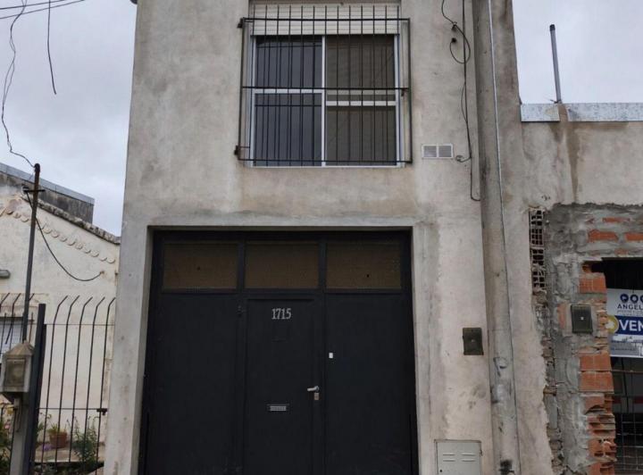 Casa · 5 Ambientes · 1 Cochera