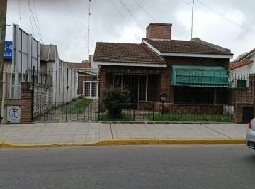 Casa de 3 ambientes, Pilar · Víctor Vergani 450