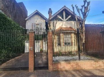 Casa · 150m² · 4 Ambientes · 1 Cochera · Carlos Croce 337 Lomas de Zamora