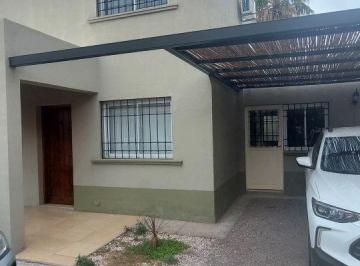 Departamento de 6 ambientes, Ciudad de Mendoza · Alquilo Dúplex Frente a Dalvian