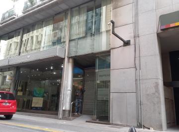 Oficina comercial · 83m² · 5 Ambientes · Miccrocentro Excelente Oficina con Patio