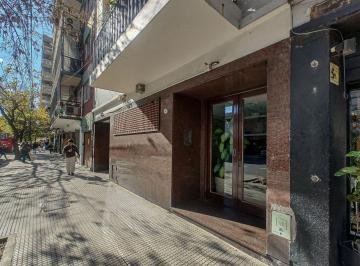 Departamento de 5 ambientes, Caballito · Piso de Categoría con Cochera en Caballito
