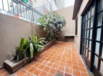 BER-BER-16751_2 · ¡Ph de 3 Amb Al Contrafrente con Patio, Sin Expensas!