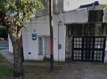 Casa de 2 ambientes, Rosario · Vendo Casa / Local Zona Sur