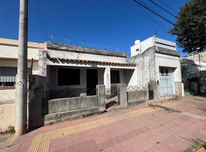 Casa · 110m² · 4 Ambientes · 1 Cochera