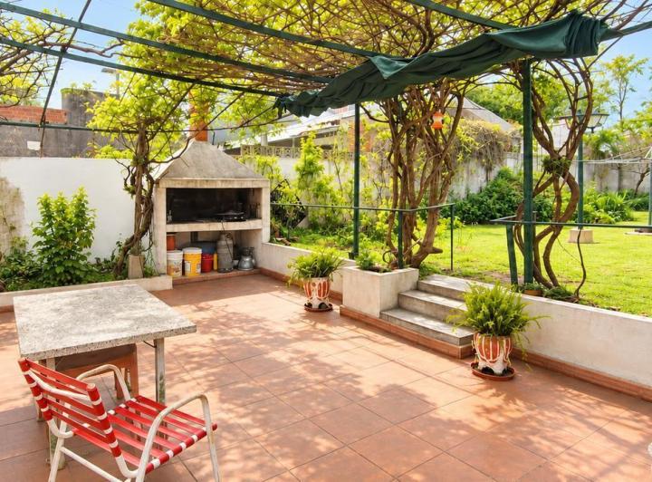 Casa · 86m² · 3 Ambientes · 1 Cochera