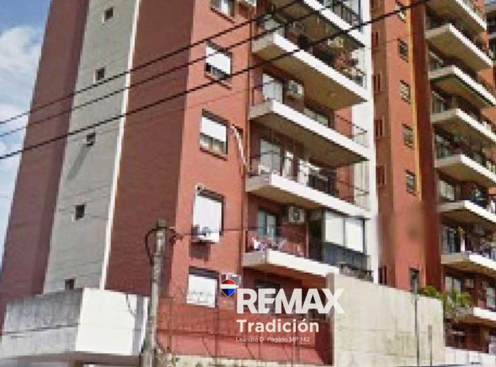Departamento · 82m² · 4 Ambientes · 1 Cochera