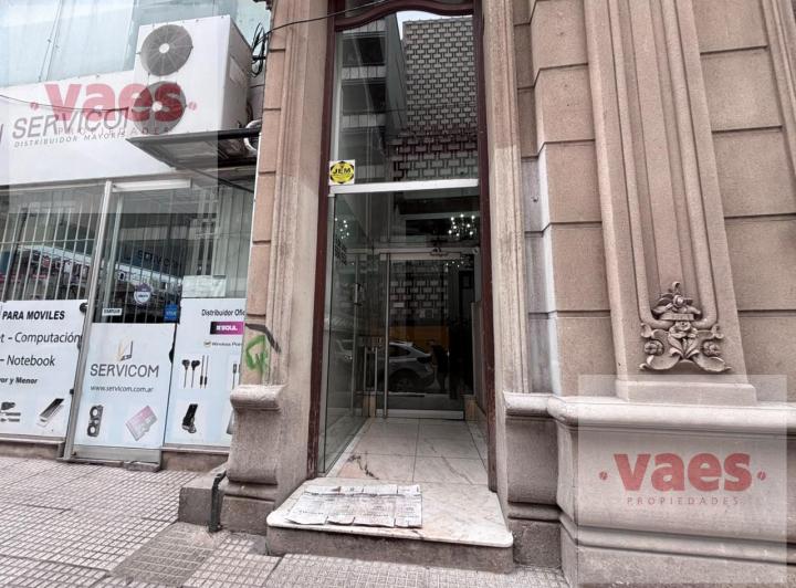 Oficina comercial · 150m²