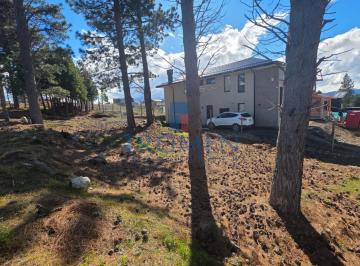 Terreno , San Carlos de Bariloche · Lote en Esquina en Barrio Privado Solares del Este – Usd 55.000