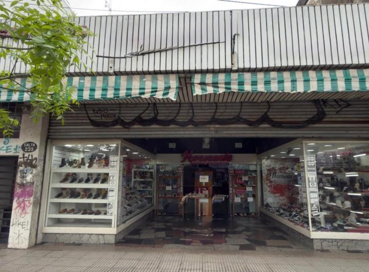 Local comercial · 200m²