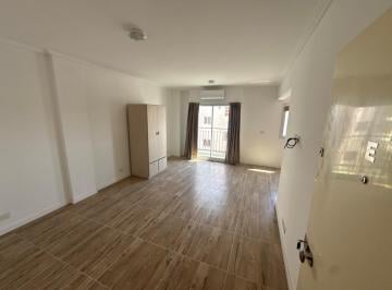 Departamento · 30m² · 1 Cochera · Departamento en Alquiler en Olivos, Vicente López, G. B. a. Zona Norte