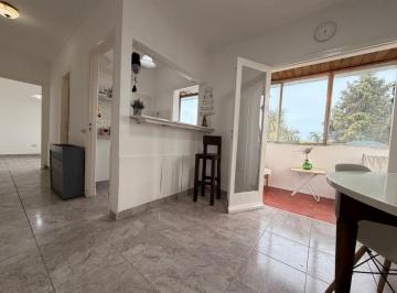 Departamento · 46m² · 2 Ambientes · Departamento 2 Amb Al Contrafrente en 1er. Piso por Escalera Apto Credito