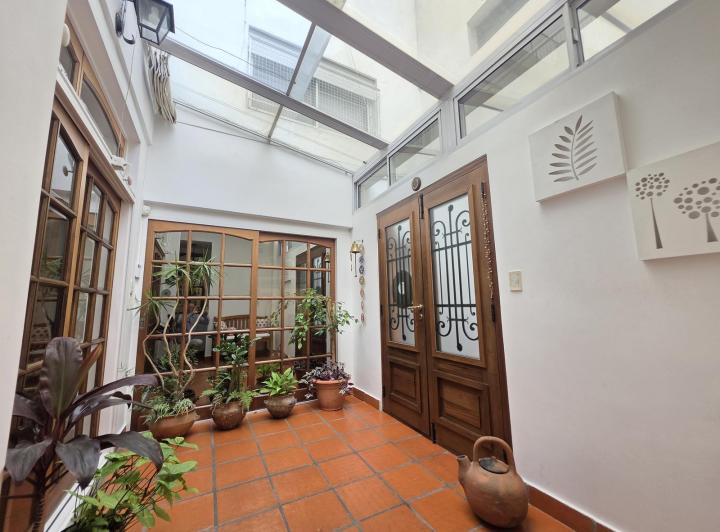 PH · 186m² · 5 Ambientes · 1 Cochera