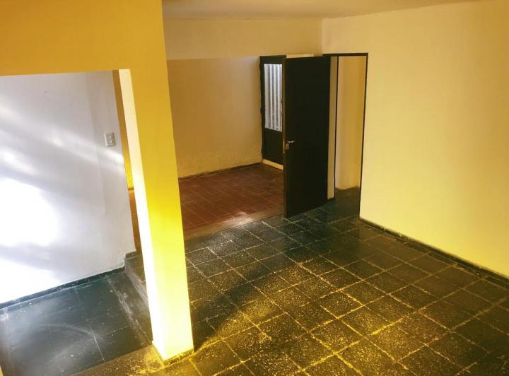 Casa · 127m² · 6 Ambientes · 2 Cocheras