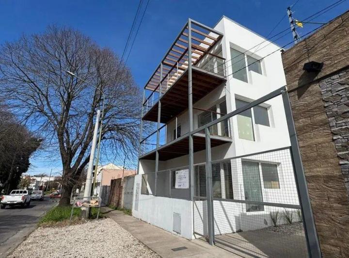 Departamento · 55m² · 2 Ambientes · 7 Cocheras