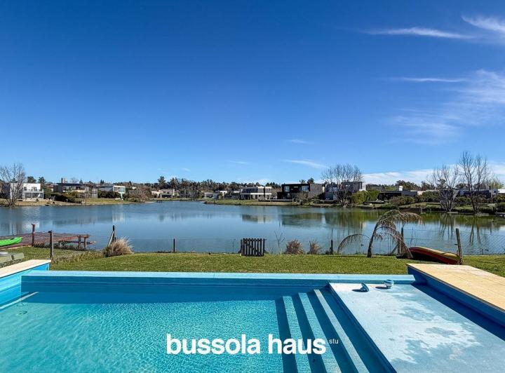 Casa · 253m² · 5 Ambientes