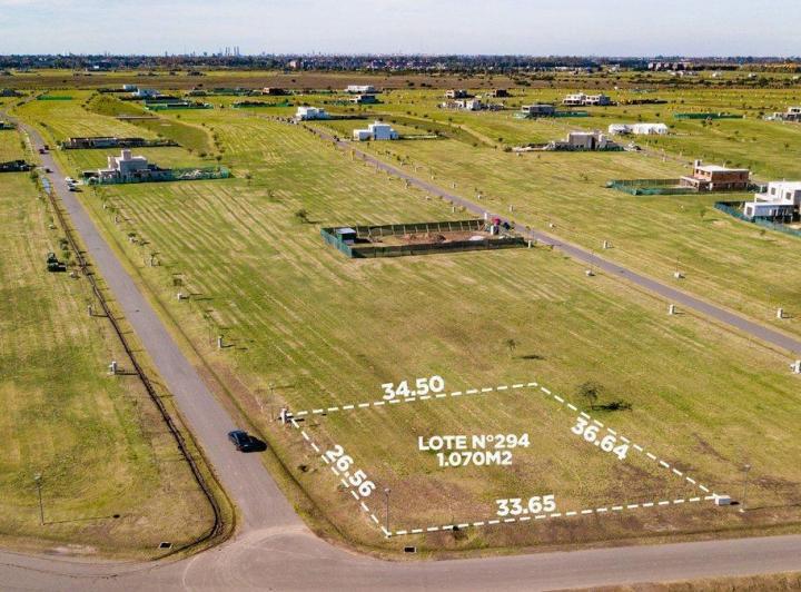 Terreno · 1070m²