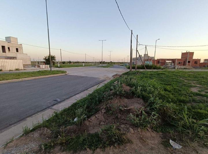 Terreno · 601m²