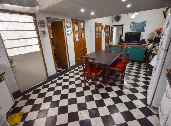 Casa · 100m² · 4 Ambientes · 1 Cochera