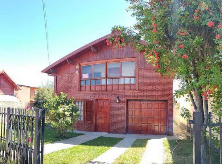 Casa · 150m² · 4 Ambientes · 1 Cochera