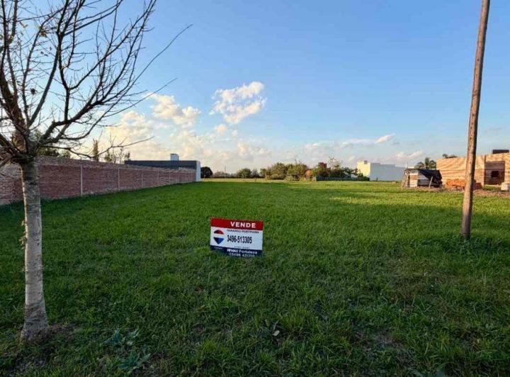 Terreno · 864m²