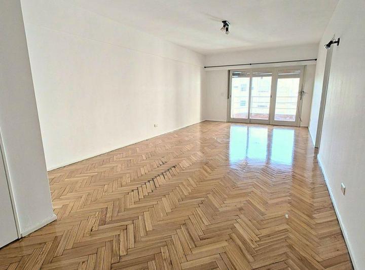 Departamento · 107m² · 5 Ambientes · 1 Cochera