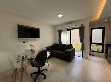 Departamento · 43m² · 2 Ambientes · Venta Depto 2 Amb Caseros con Jardin