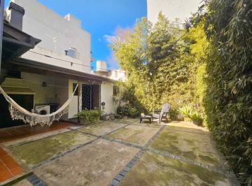 Casa · 210m² · 6 Ambientes · 2 Cocheras · Casa en Venta 6 Amb Victoria Doble Cochera