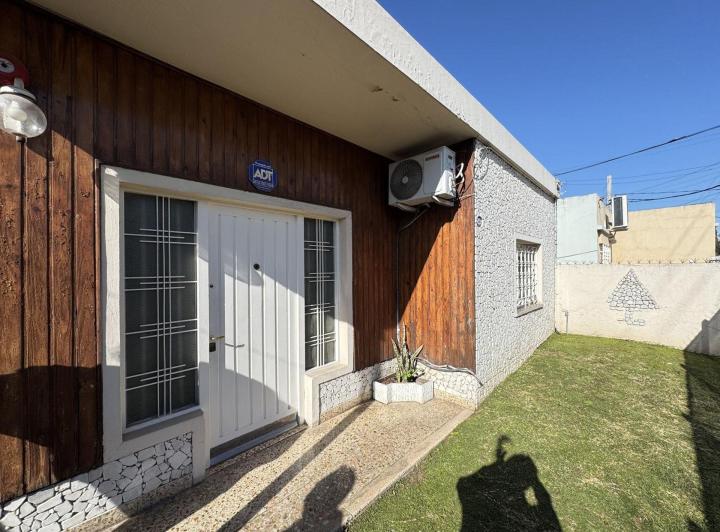 Casa · 72m² · 3 Ambientes · 2 Cocheras