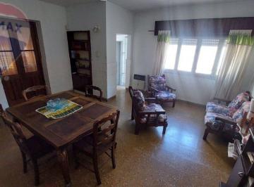 PH · 108m² · 4 Ambientes · Venta PH 4 Ambientes, Moron