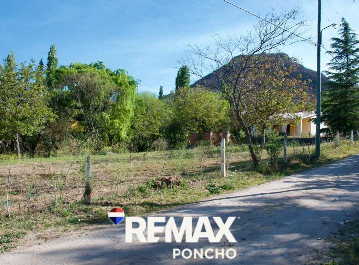 Terreno · 2212m²