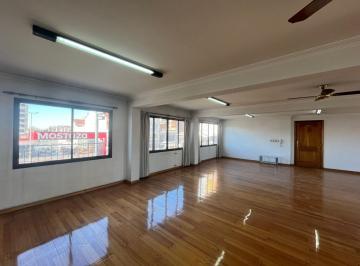 Local comercial · 186m² · Alquiler Local Comercial - S/expensas - Lanús Oeste