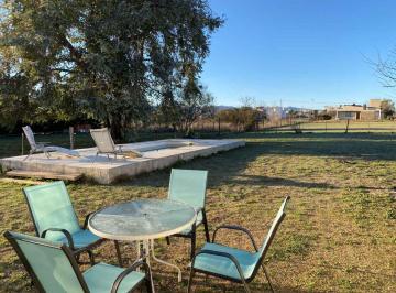 Casa · 71m² · 2 Ambientes · 1 Cochera · Venta Casa Amoblada con Pileta Potrero de Garay!