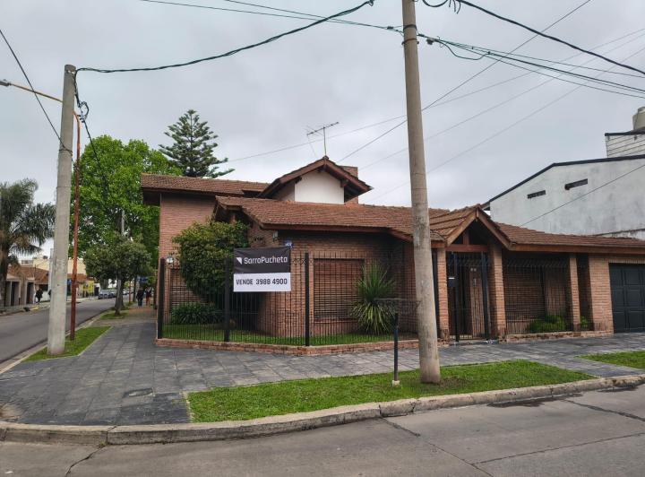 Casa · 132m² · 5 Ambientes · 1 Cochera