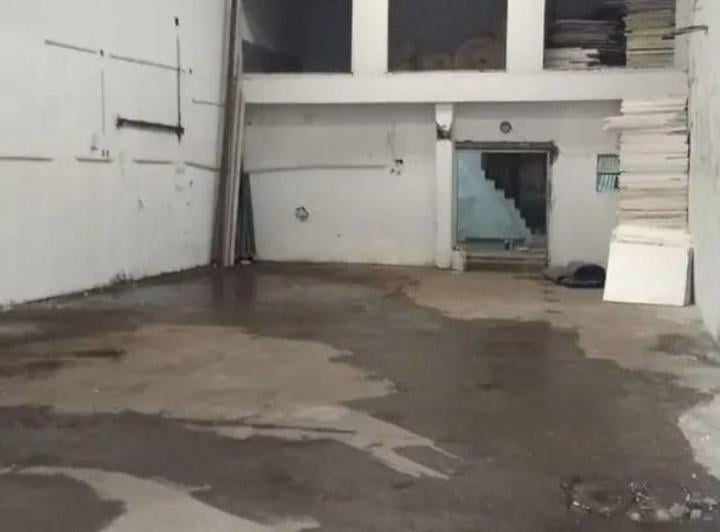 Bodega-Galpón · 289m² · 5 Ambientes · 1 Cochera