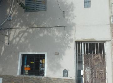 Casa de 4 ambientes, Córdoba · Vendo, permuto Casa