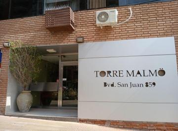 Departamento de 2 ambientes, Córdoba · Alquiler (Sin Muebles) Sobre Bv. San Juan!