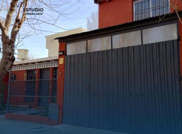 Casa de 5 ambientes, San Rafael · Propiedad en Venta, Barrio Isros, San Rafael, Mendoza