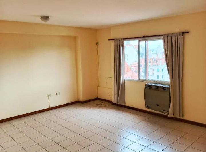 Departamento · 70m² · 4 Ambientes · 1 Cochera