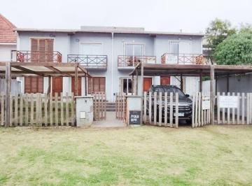 GIA-GI1-3607_2 · Venta Duplex 4 Amb Fondo Verde C Parrilla Cochera Gas Nat Abert Doble Vidirado