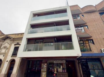 Departamento de 3 ambientes, Córdoba · Alquiler – Excelente Dpto. en Alberdi 1 Dorm. 1 Baño. C/amenities